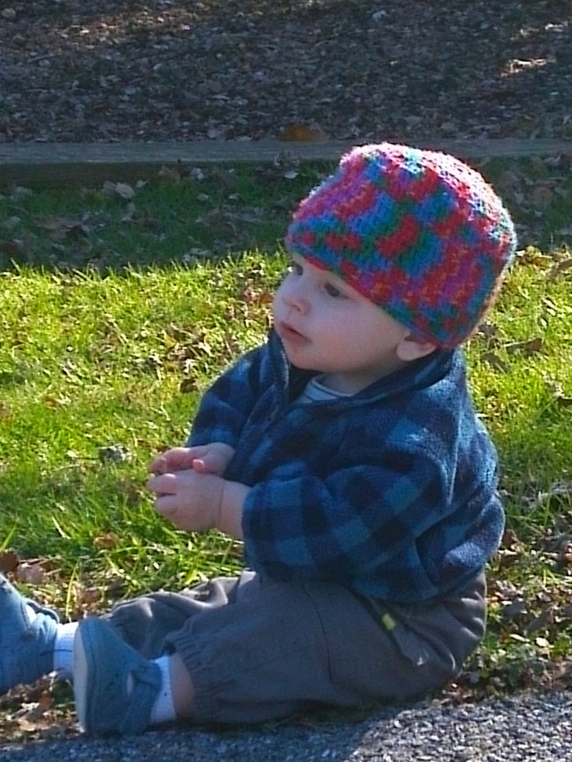 Rockin' the hand crafted hat! (Thanks Auntie!)